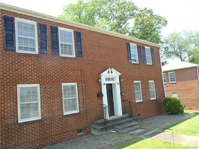 423 N Center St, Statesville, NC 28677 - photo 1