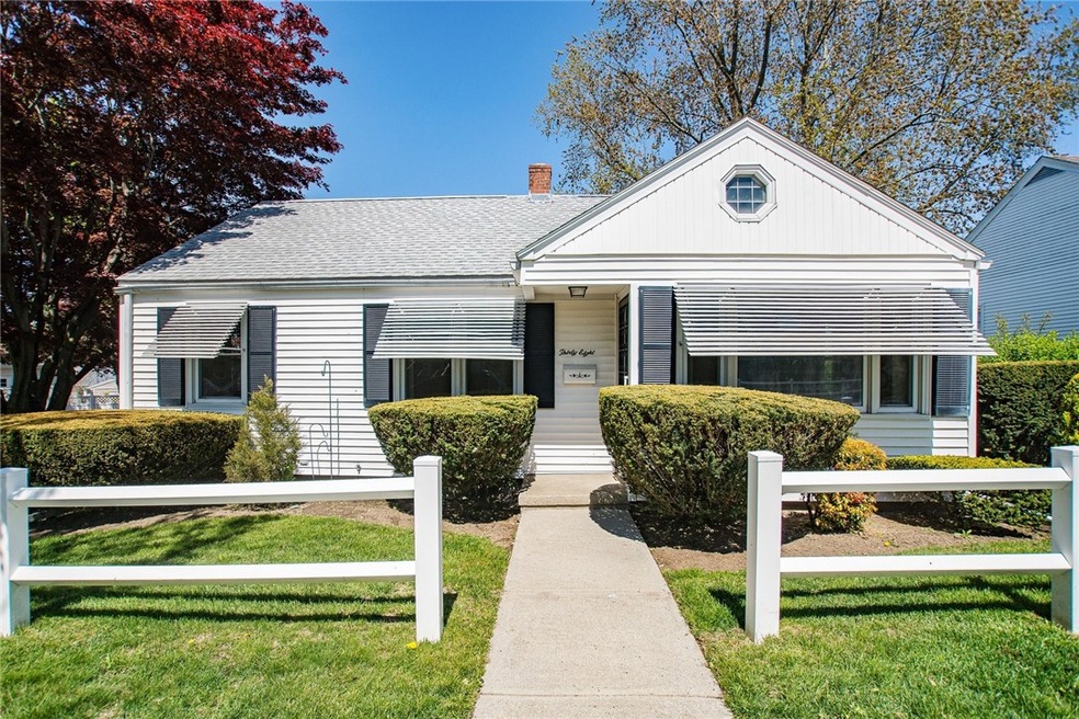 38 Harmon Ave, Cranston, RI 02910 - photo 1