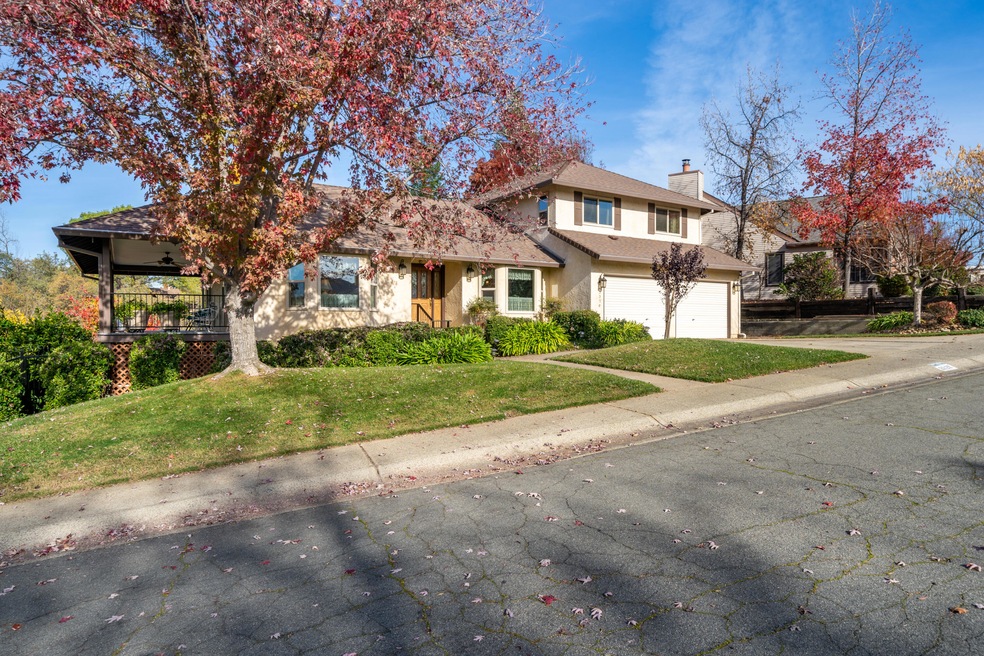 3320 Sherman Way-6
