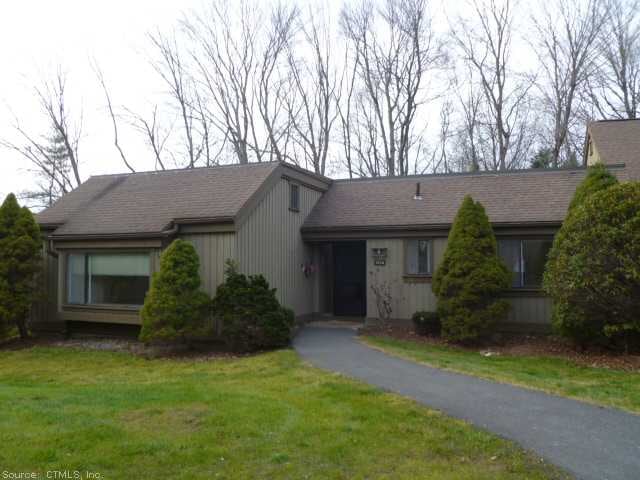 920A Heritage Village unit 920A, Southbury, CT 06488 - photo 1
