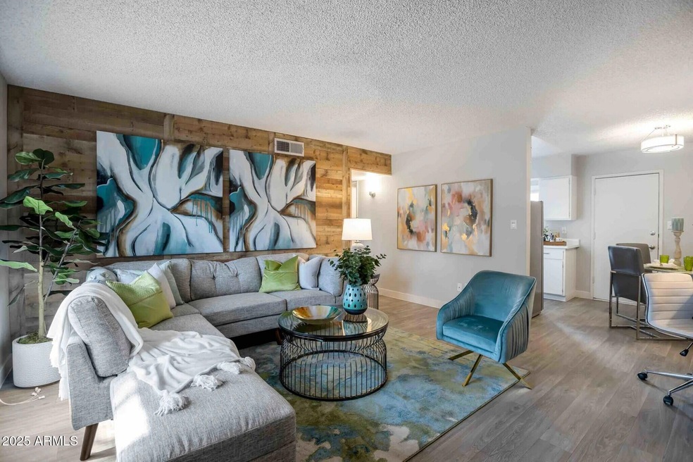 2627 N 45th Ave unit 3C, Phoenix, AZ 85035 - photo 1