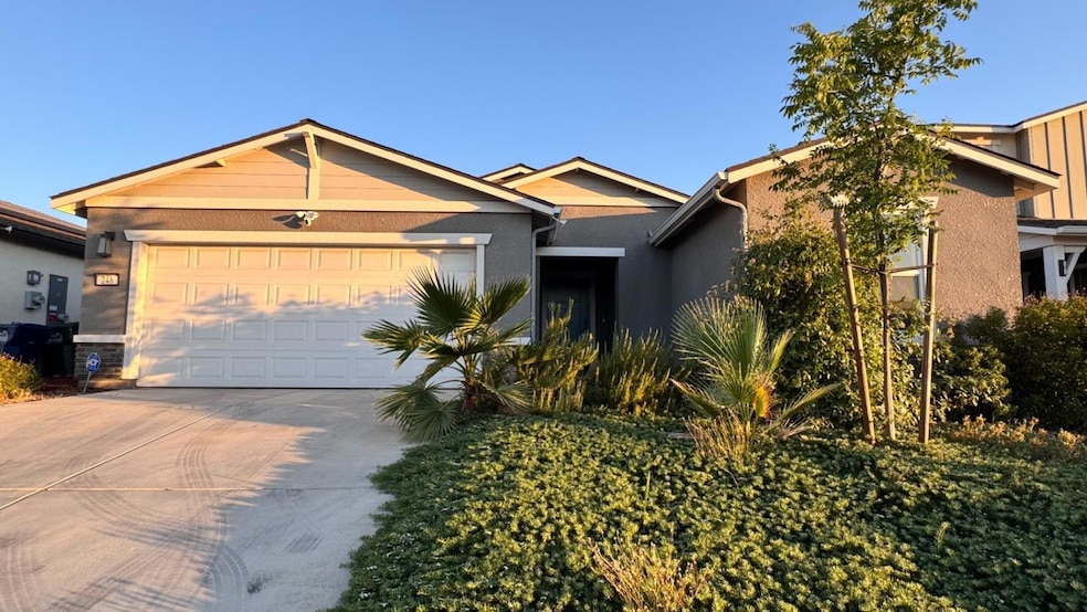 Sold $405,000 • Co-Listing Agent