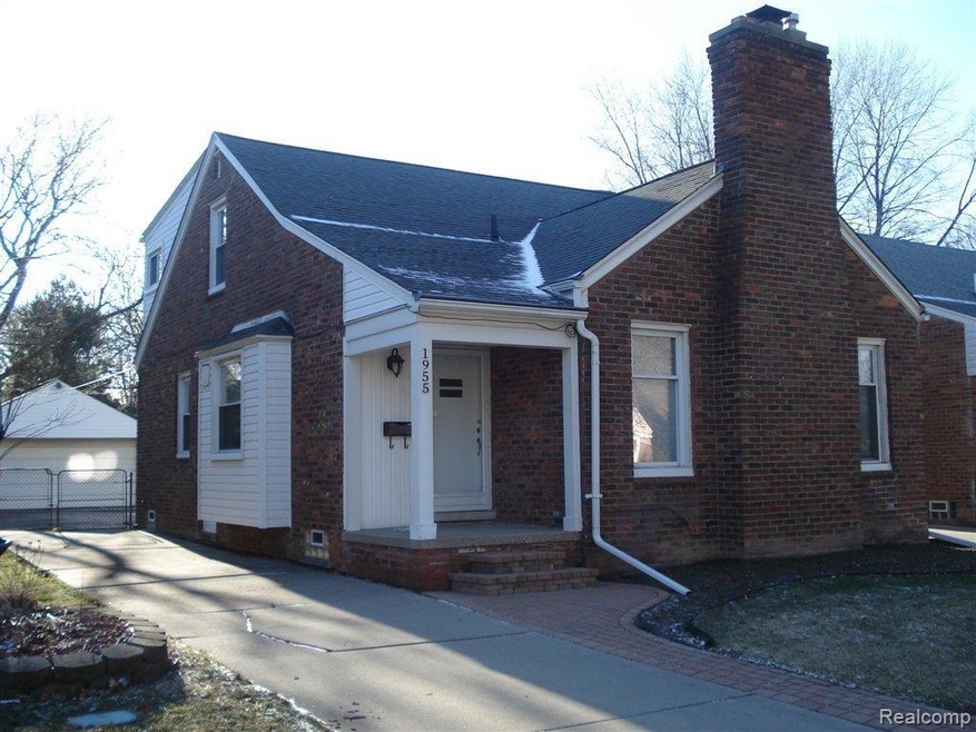 Exterior 1.JPG
