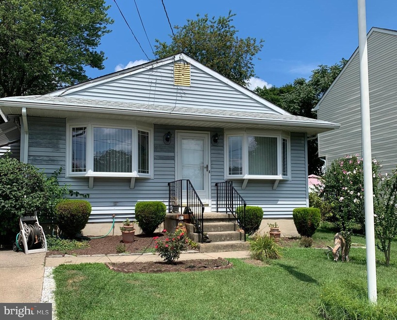 8749 Stockton Ave, Merchantville, NJ 08109 - photo 1