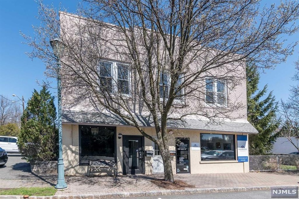 140 W Allendale Ave unit 2A, Allendale, NJ 07401 - photo 1