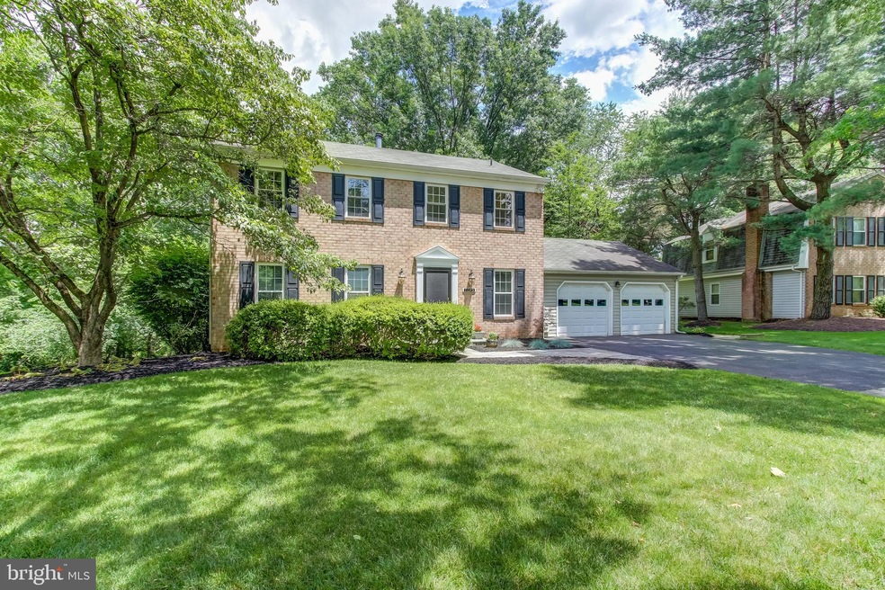 11045 Rutledge Dr, North Potomac, MD 20878 - photo 1