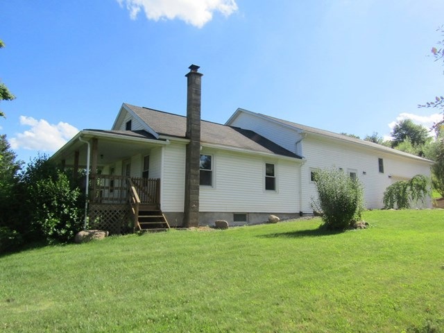 3158 Gladden Rd, Lucas, OH 44843 - photo 1