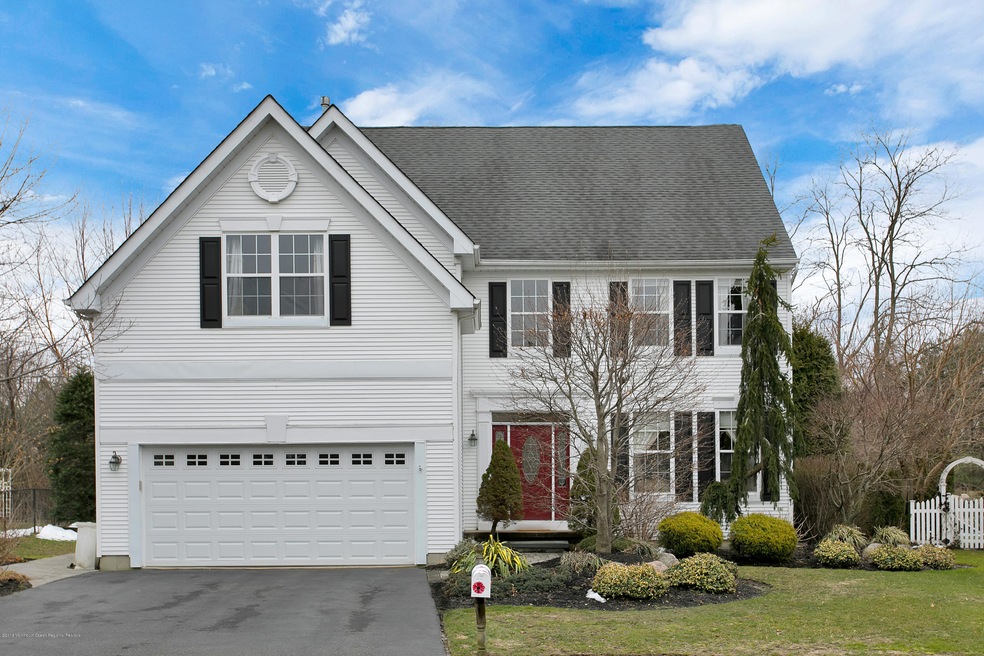 7 Dayna Court, Howell