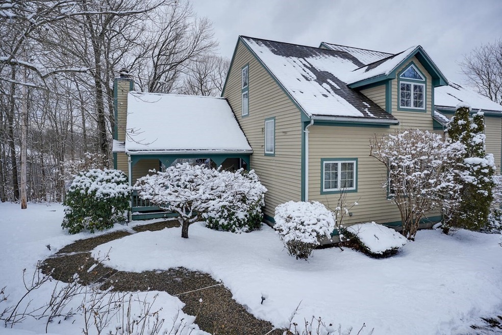 21 Lebeaux Dr, Shrewsbury, MA 01545 - photo 1