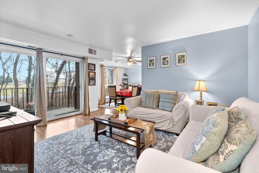 17811 Buehler Rd unit 2, Olney, MD 20832 - photo 1