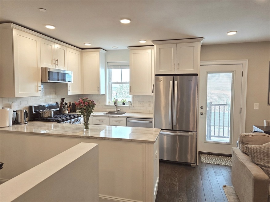 44 W Eagle St unit 3, Boston, MA 02128 - photo 1