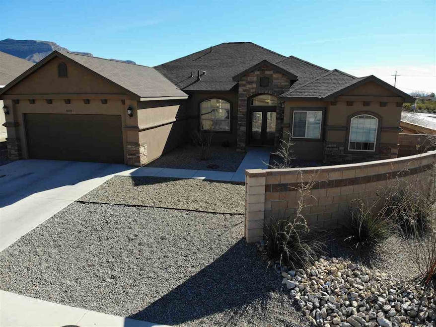 800 Silverado, Alamogordo, NM 88310 - photo 1