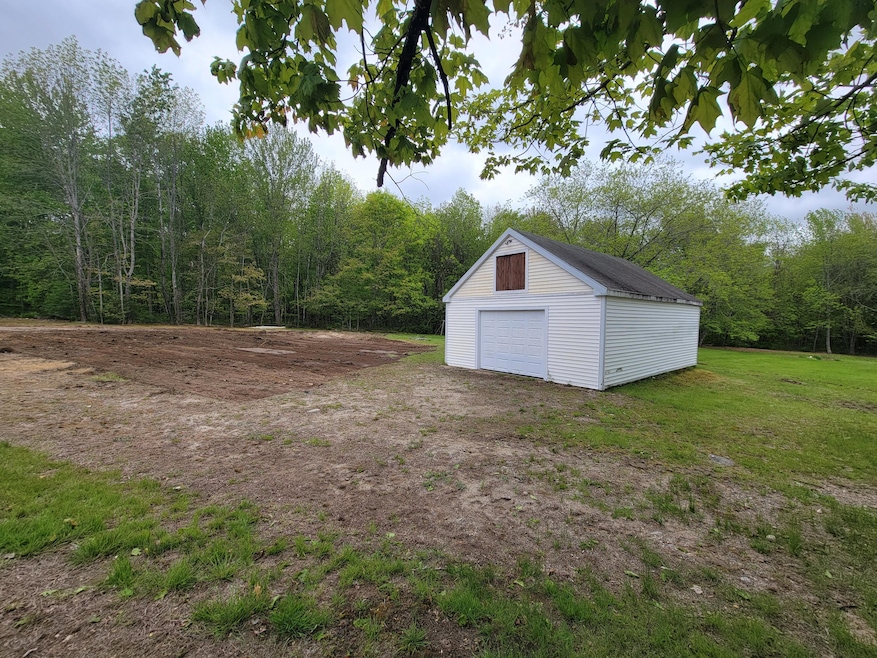 62 Washington St, Limerick, ME 04048 - photo 1