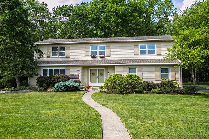 28 N Westgate Rd, Livingston, NJ 07039 - photo 1