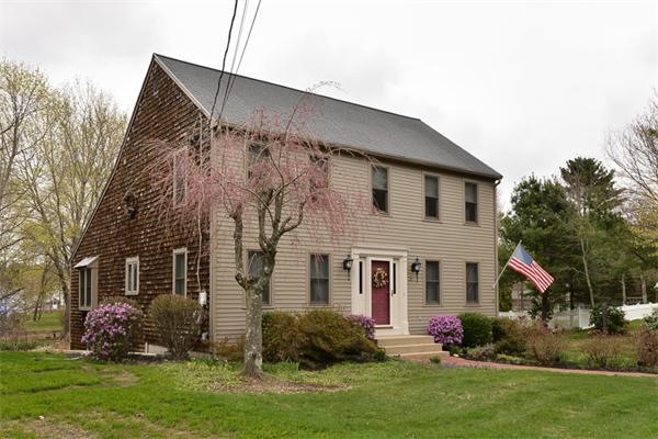 8 Wade Way, Hanover, MA 02339 - photo 1