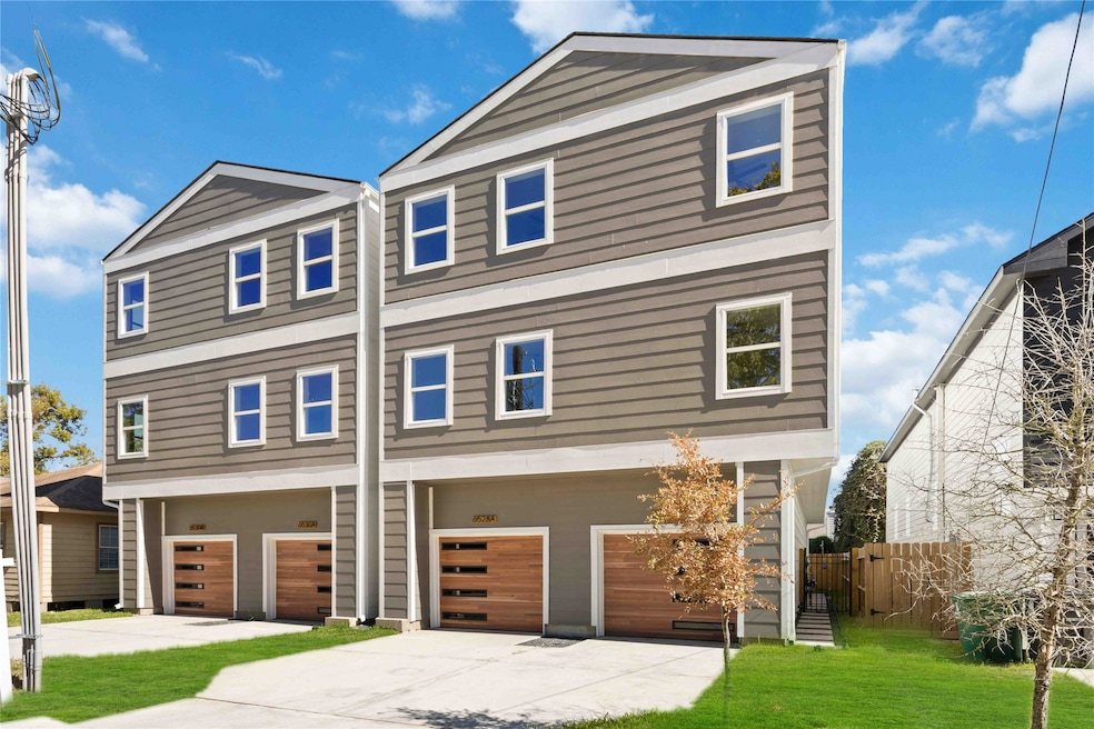 6528 Tuskegee St unit A, Houston, TX 77091 - photo 1