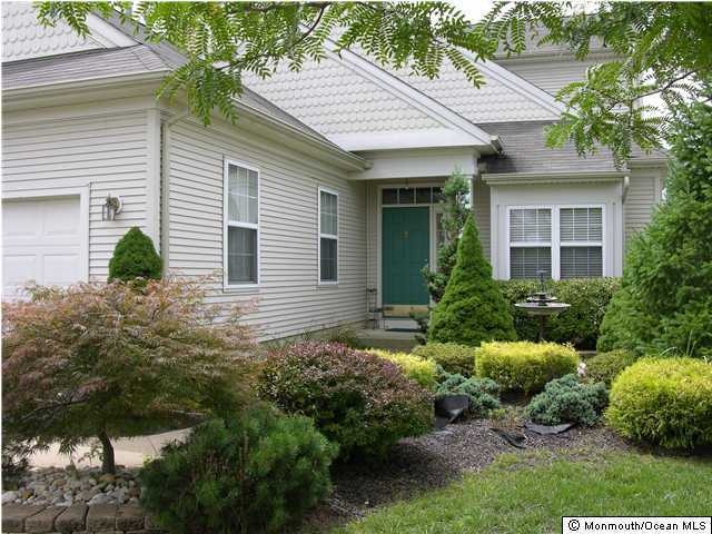 8 Neville Ct, Manchester, NJ 08759 - photo 1