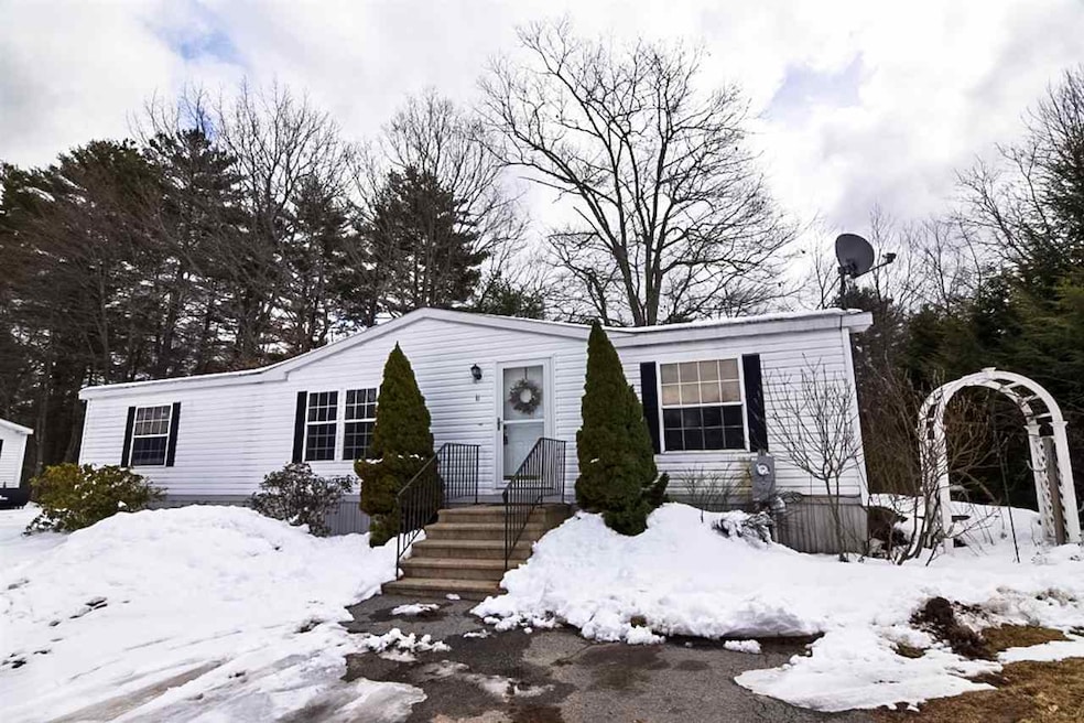 11 Nixon St, Epsom, NH 03234 - photo 1