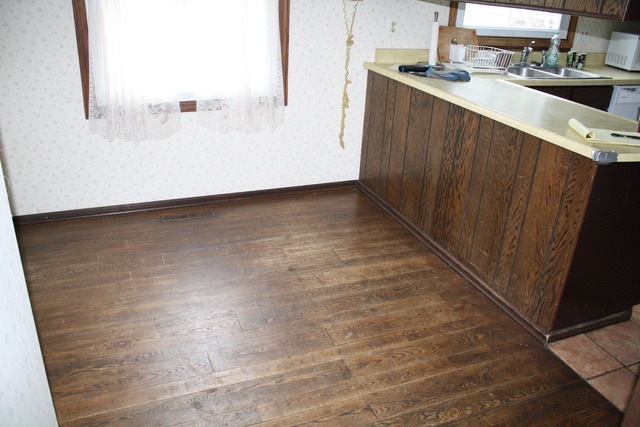 305 Circle Dr, Algonquin, IL 60102 - photo 1