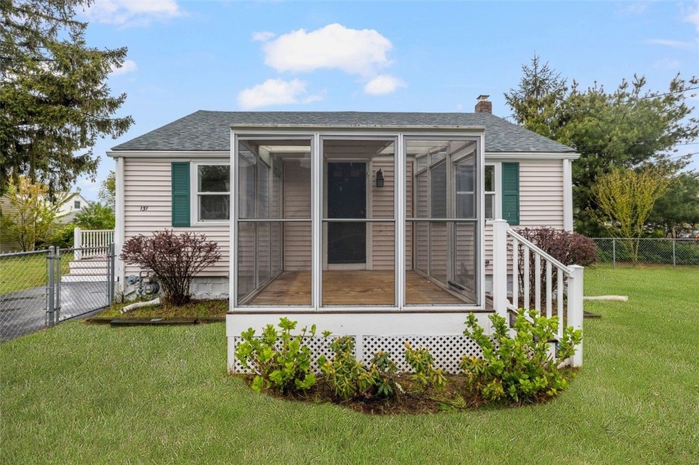 131 Morse Ave, Warwick, RI 02886 - photo 1