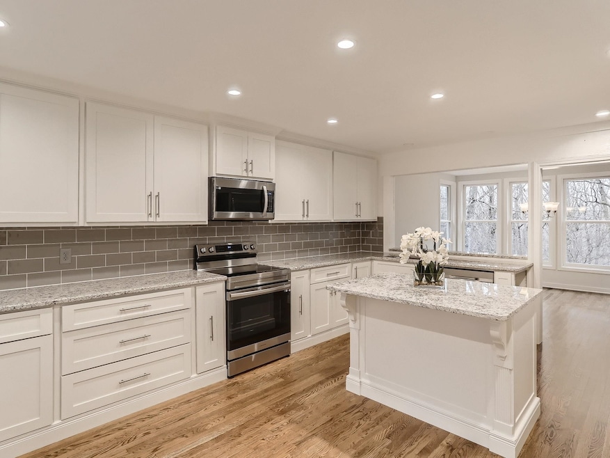 10115 Buice Rd, Alpharetta, GA 30022 - photo 1