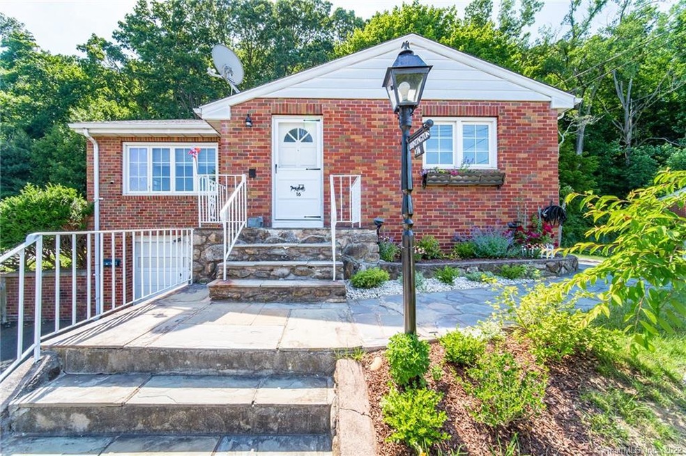 16 Huntington Rd, New Haven, CT 06512 - photo 1