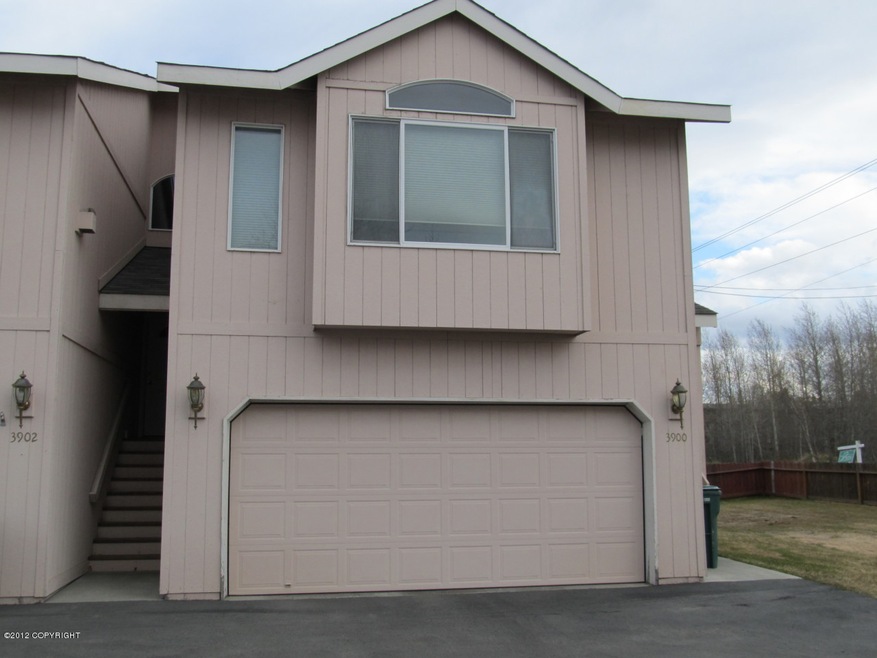 3900 W 86th