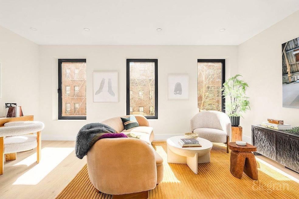 For Sale $2,200,000 • Co-Listing Agent