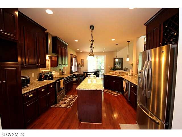 Kitchen - Appliances convey