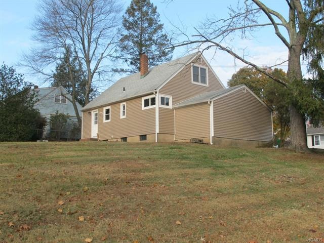 1 Venter Ln, Nanuet, NY 10954 - photo 1