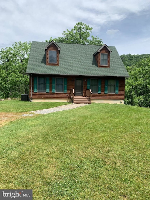 1533 Constant Run Rd, Great Cacapon, WV 25422 - photo 1