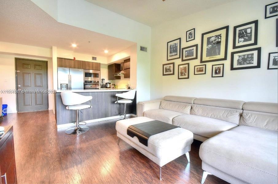 4440 NW 107th Ave unit 3067, Doral, FL 33178 - photo 1