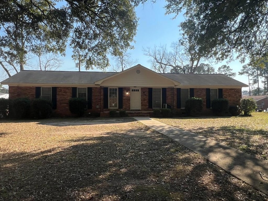 1518 W 4th Ave, Albany, GA 31707 - photo 1