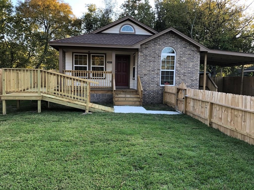 2011 Aldsworth Dr, Houston, TX 77088 - photo 1