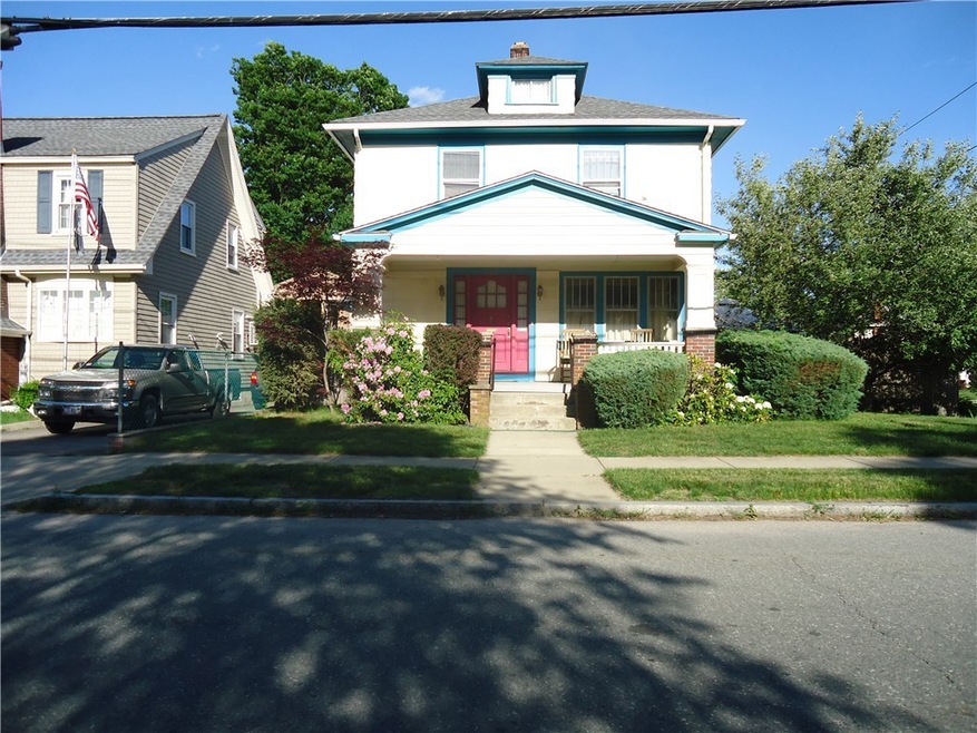 762 Pontiac Ave, Cranston, RI 02910 - photo 1
