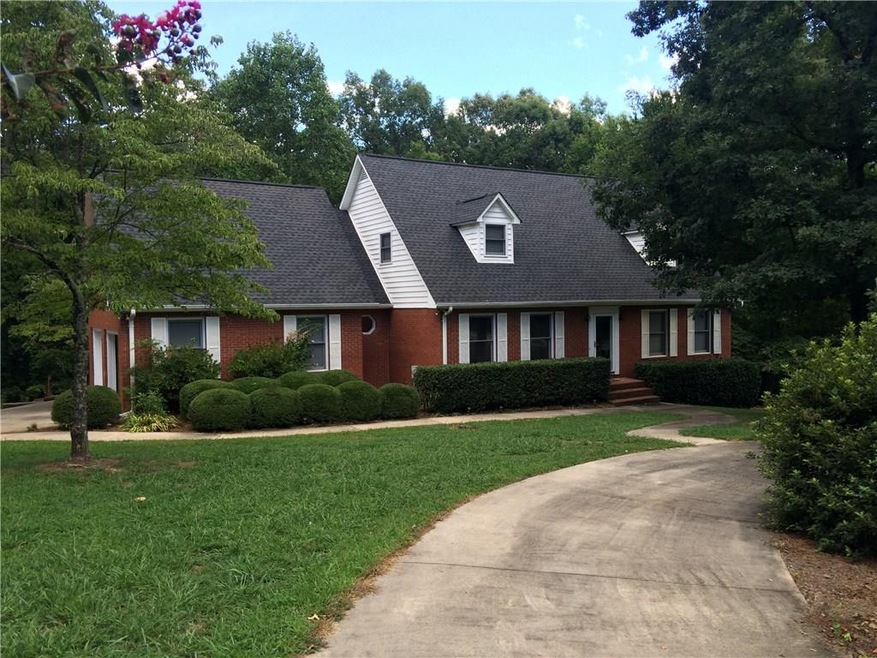 179 Westwoods Dr, Ellijay, GA 30540 - photo 1