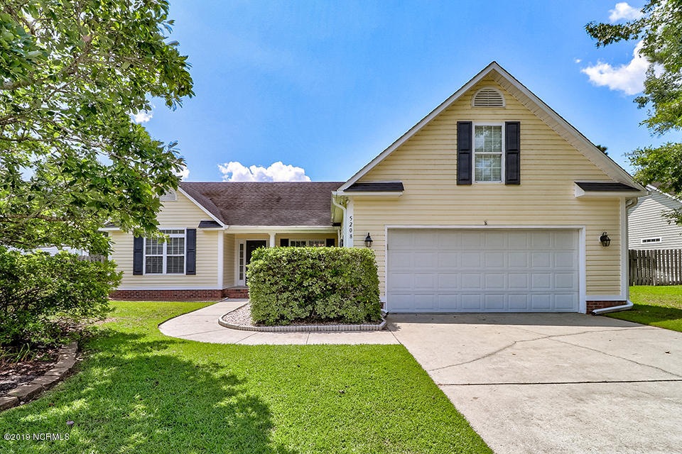 5208 Woods Edge Road Wilmington NC 28409