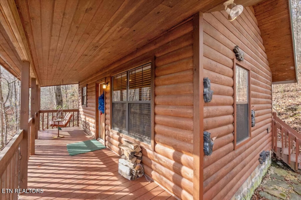 3328 Dirk Shell Rd, Sevierville, TN 37876 - photo 1