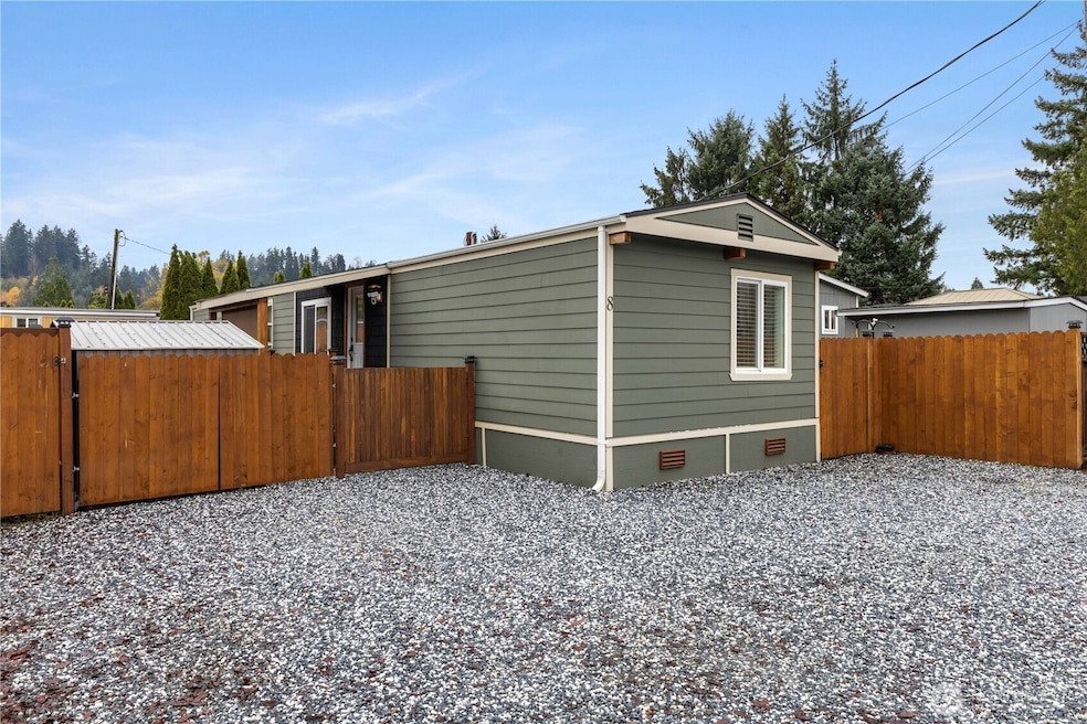 322 Chicago Blvd S unit 8, Pacific, WA 98047 - photo 1