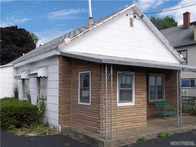Exterior Front