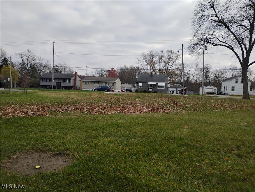 950 W River Rd N, Elyria, OH 44035 - photo 1