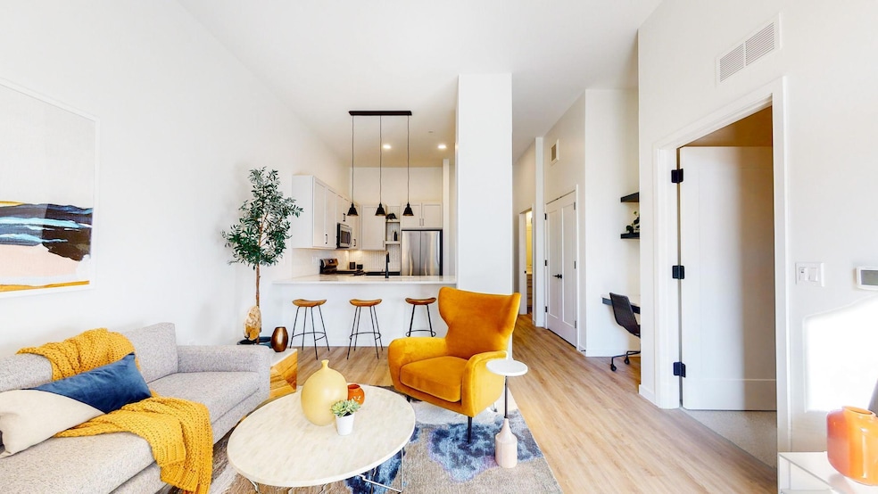 For Rent $1,726/month