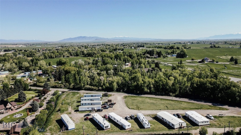 For Sale $1,099,000