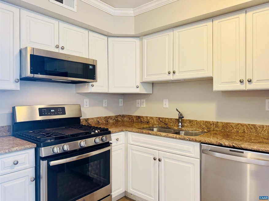 161 Hessian Hills Way unit 4, Charlottesville, VA 22901 - photo 1