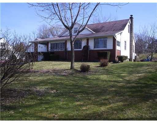 3261 W 32nd St, Erie, PA 16506 - photo 1