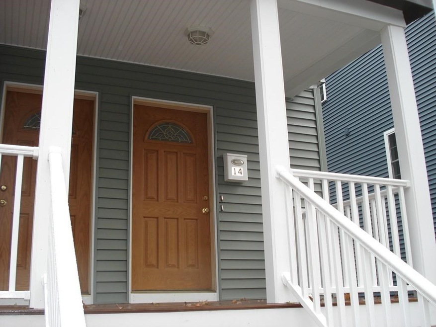 14 Rich St unit 14, Waltham, MA 02451 - photo 1