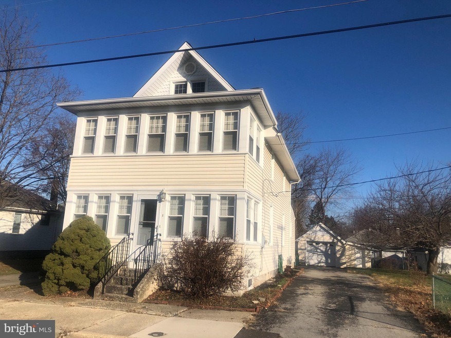 8 Broad St, Deepwater, NJ 08023 - photo 1