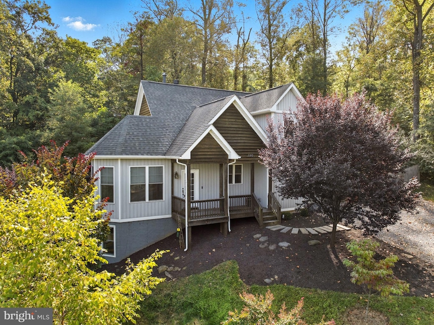 540 Mcdonalds Farm Rd, Linden, VA 22642 - photo 1