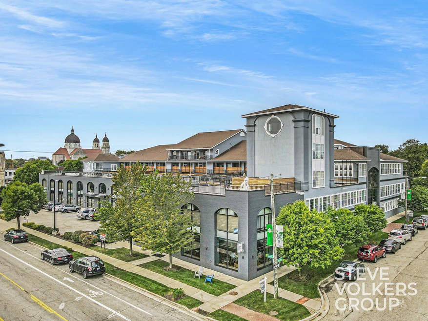 600 7th Street NW 202