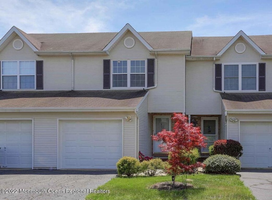 30 Lorenzo Ct, Matawan, NJ 07747 - photo 1